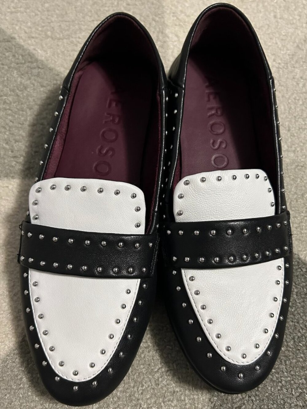 AEROSOLES Beatrix Black and White Soft Leather Studded Loafers Women's Size 5